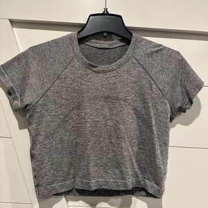 Lululemon Cropped Swiftly 2.0